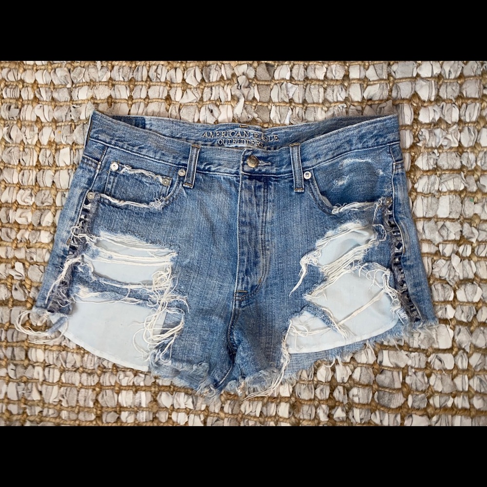American Eagle High Waisted Shorts